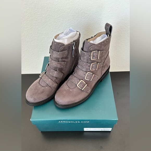 Aerosoles Arezzo Buckle Bootie - Picture 4 of 7